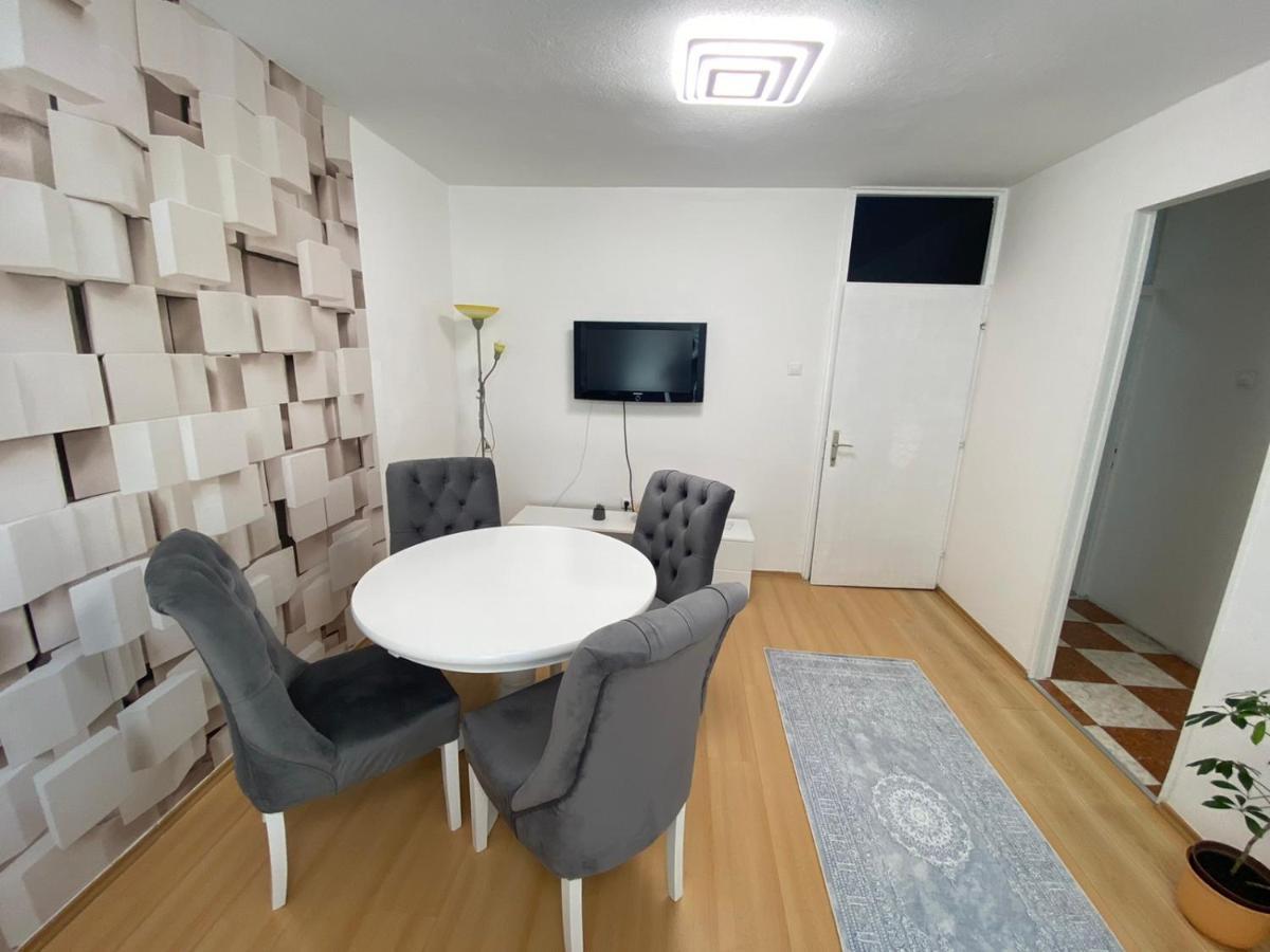 Apartman Citylux Bihac Bagian luar foto